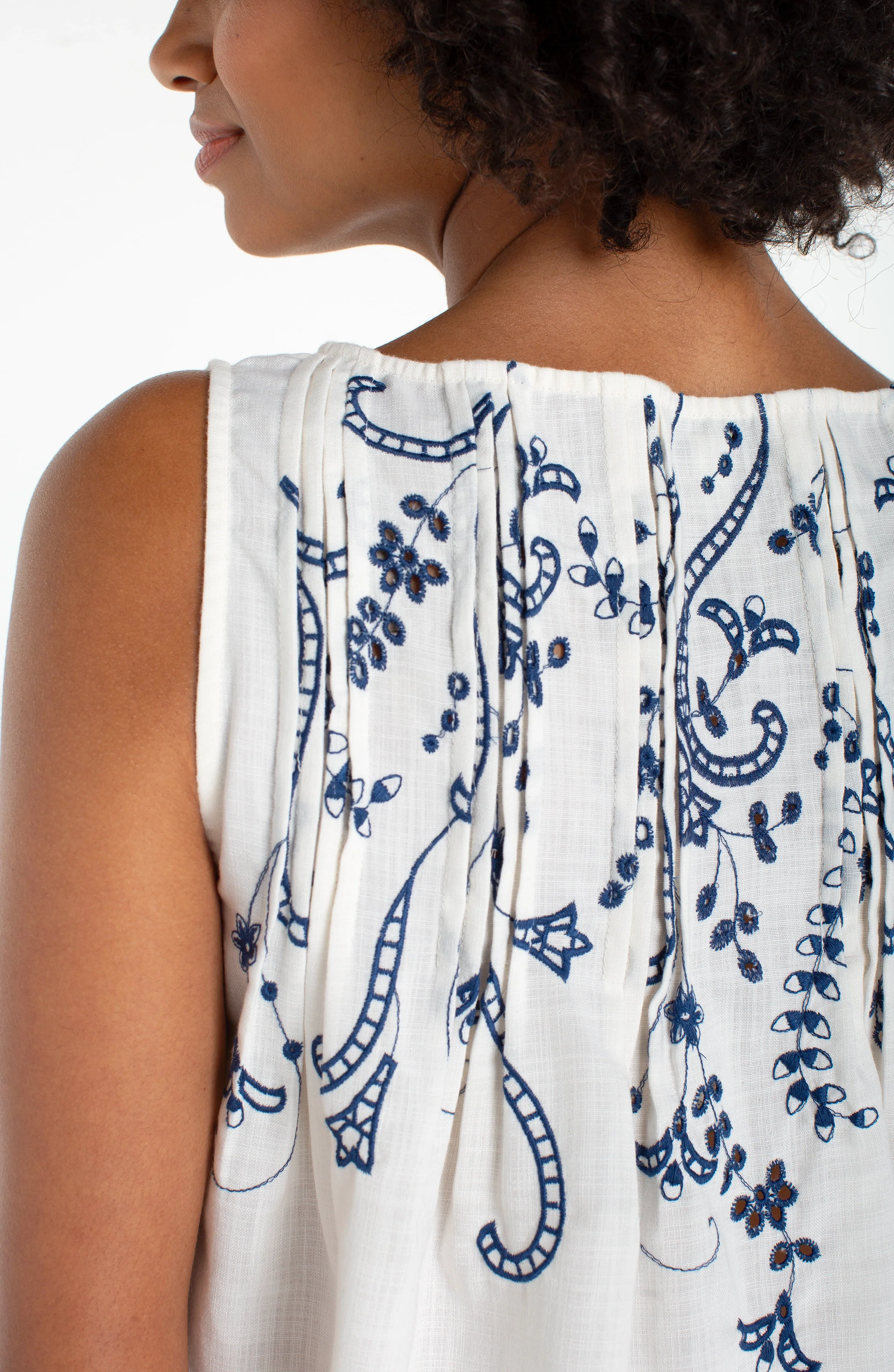 PETITE SLEEVELESS BOAT NECK WOVEN TOP - Image 2