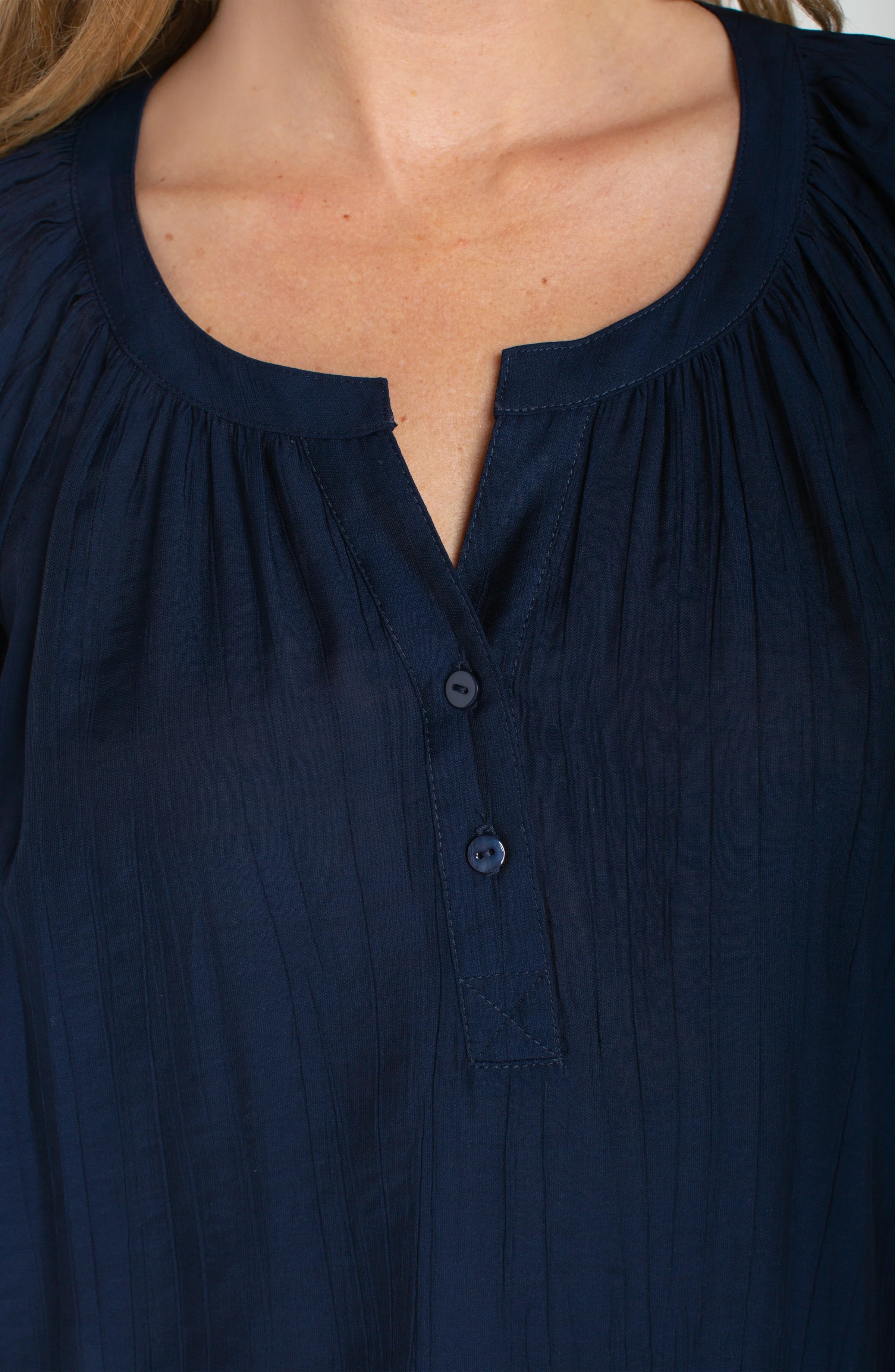 SHORT SLEEVE HALF PLACKET BLOUSE - Image 3