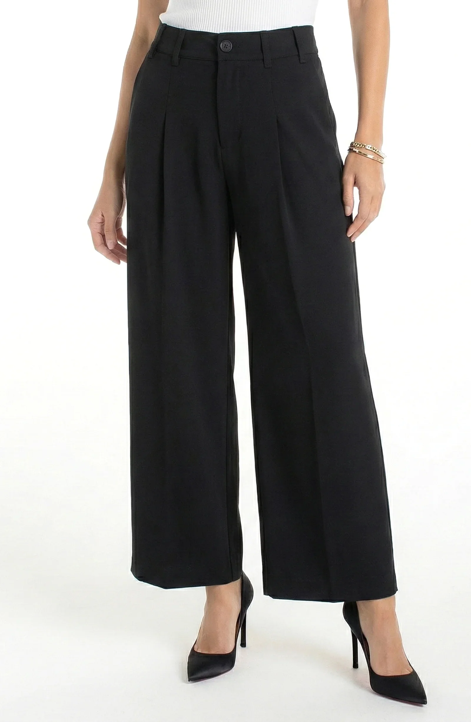 HIGH RISE PLEATED WIDE LEG TROUSER