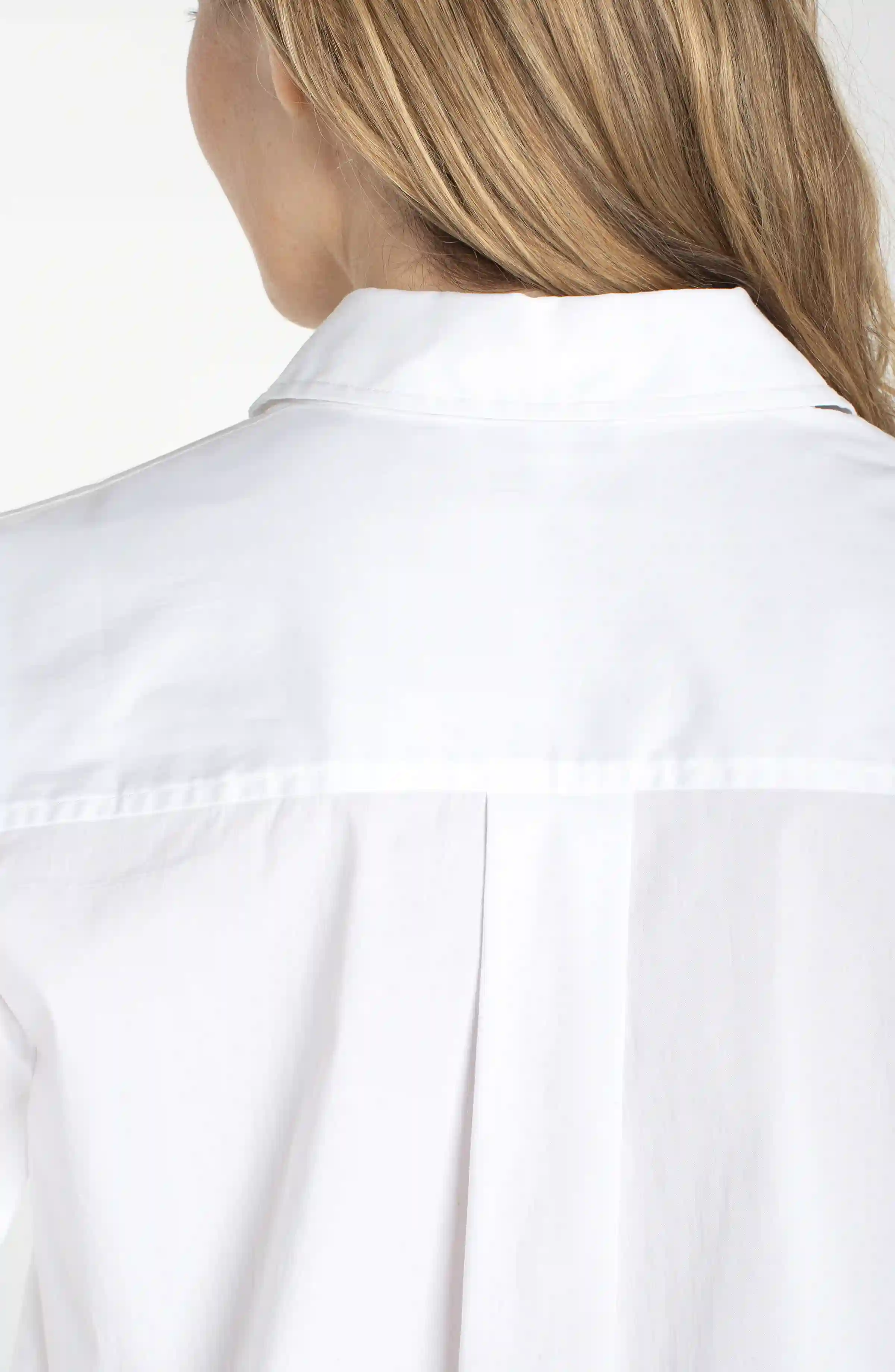 PETITE ADJUSTABLE SLEEVE BUTTON FRONT WOVEN TOP - Image 4