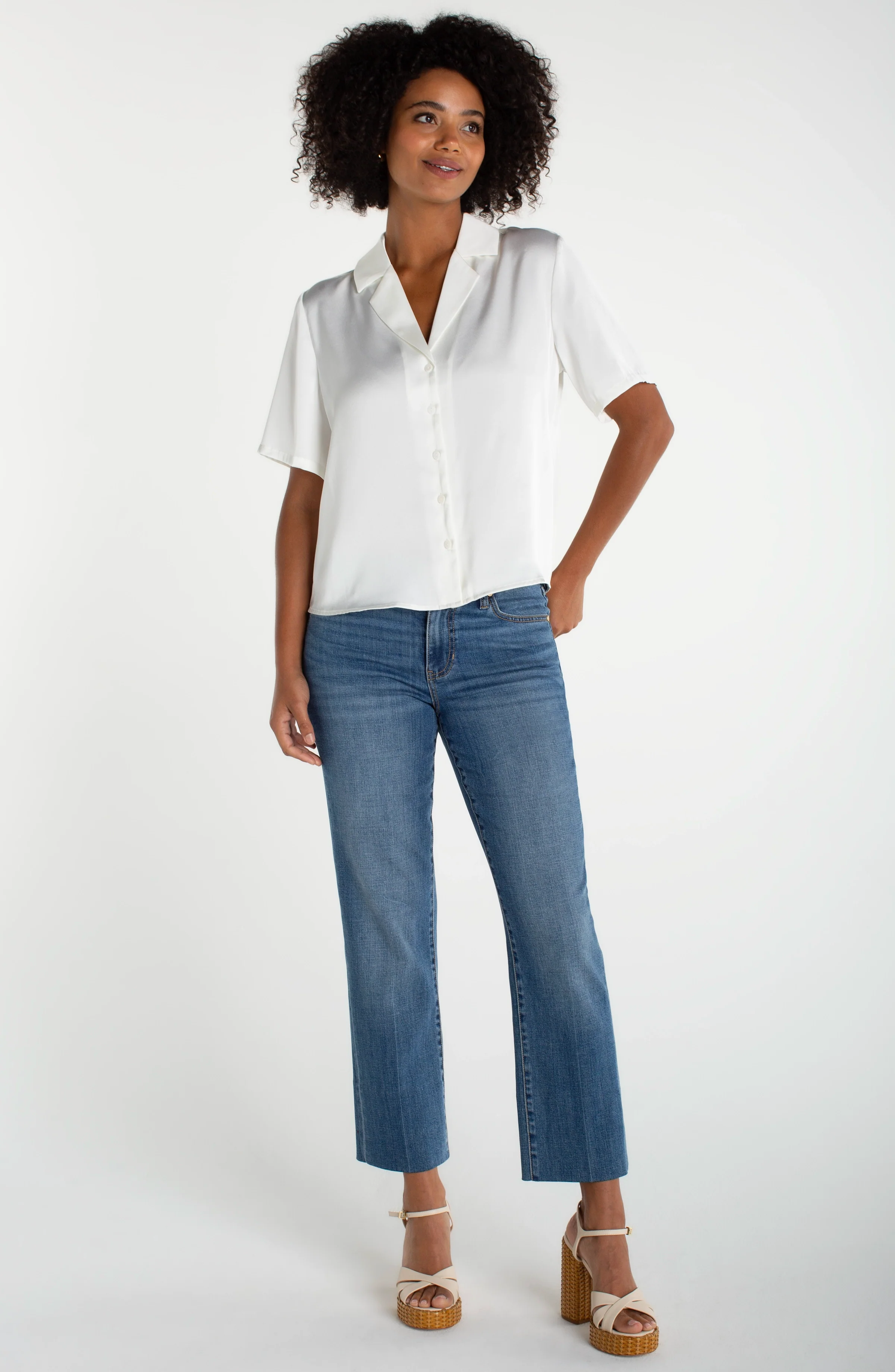 SHORT SLEEVE CAMP COLLAR BLOUSE - Image 4