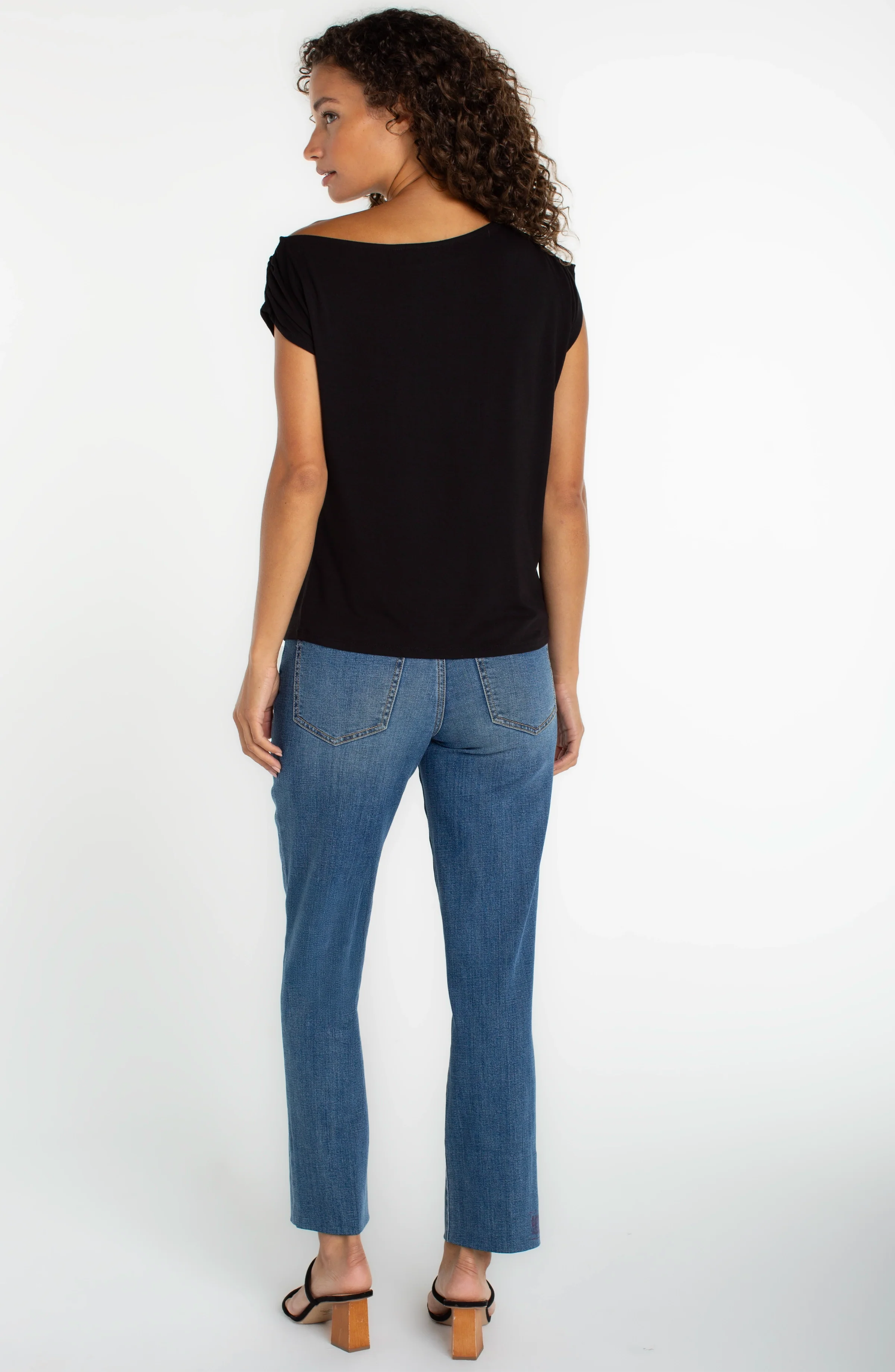 PETITE ASYMMETRICAL OFF SHOULDER KNIT TOP - Image 4