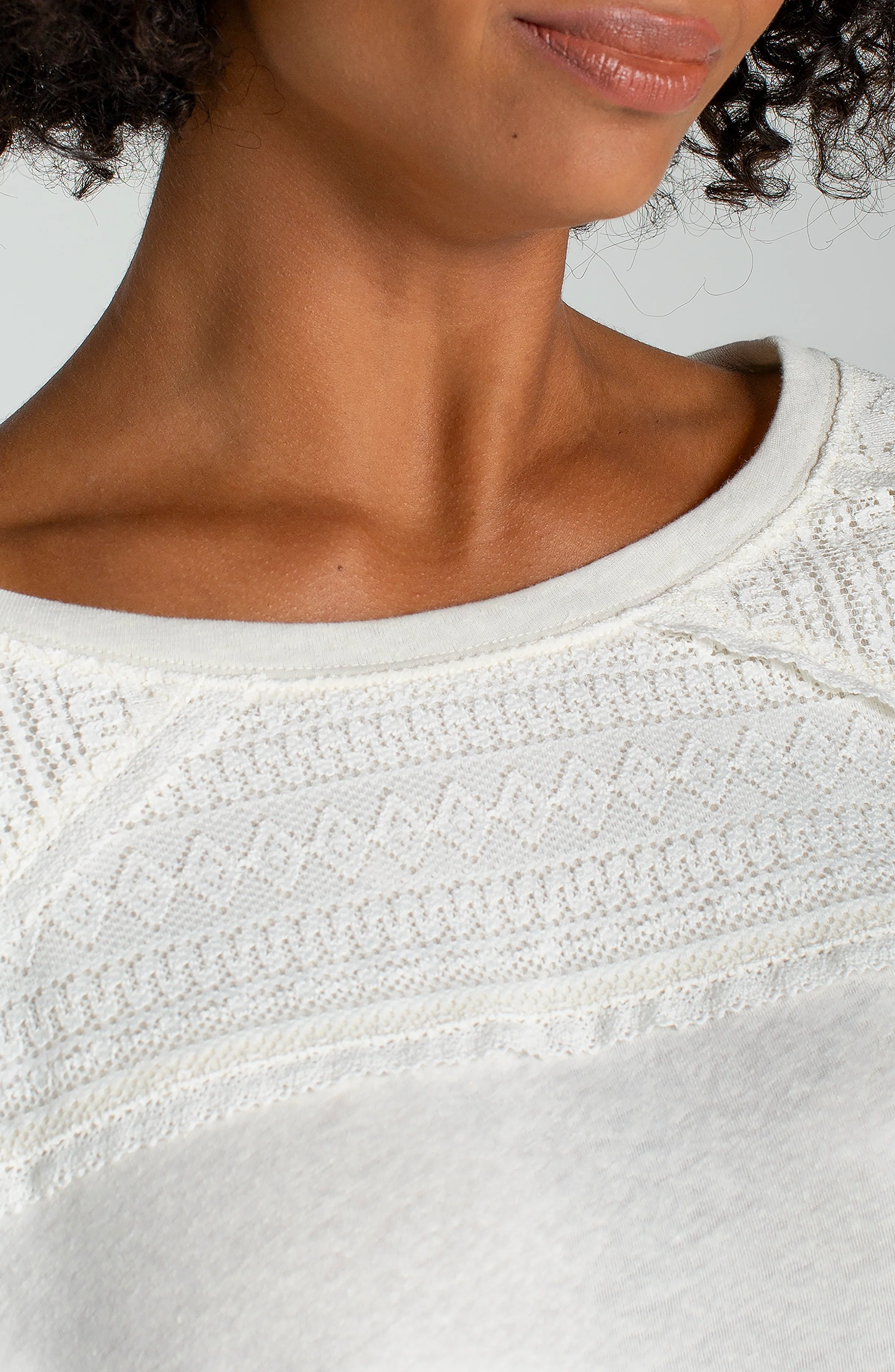 DOLMAN BOAT NECK KNIT TOP W/ LACE - Image 3