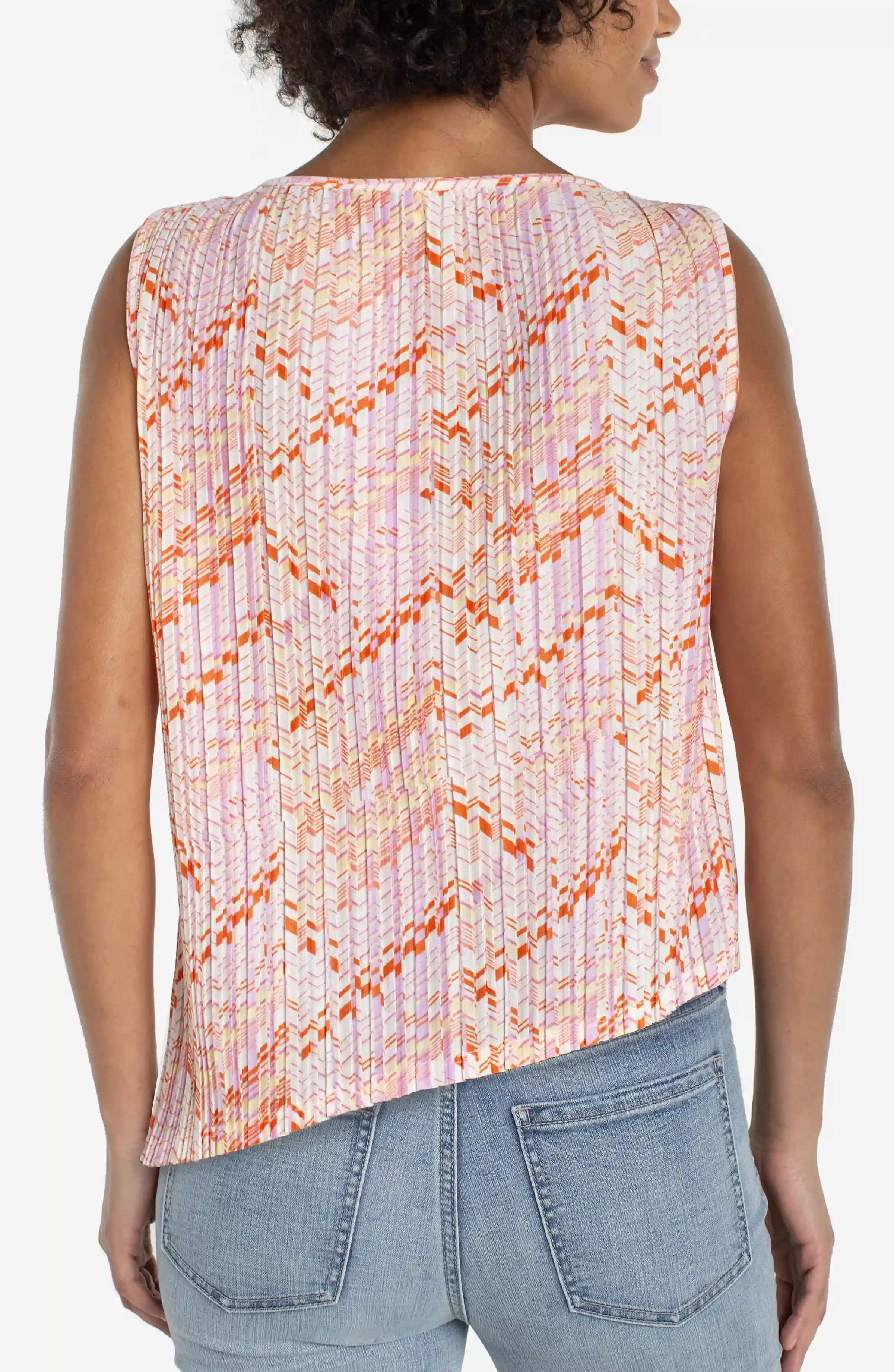 SLEEVELESS ASYMMETRIC HEM KNIT TOP - Image 2