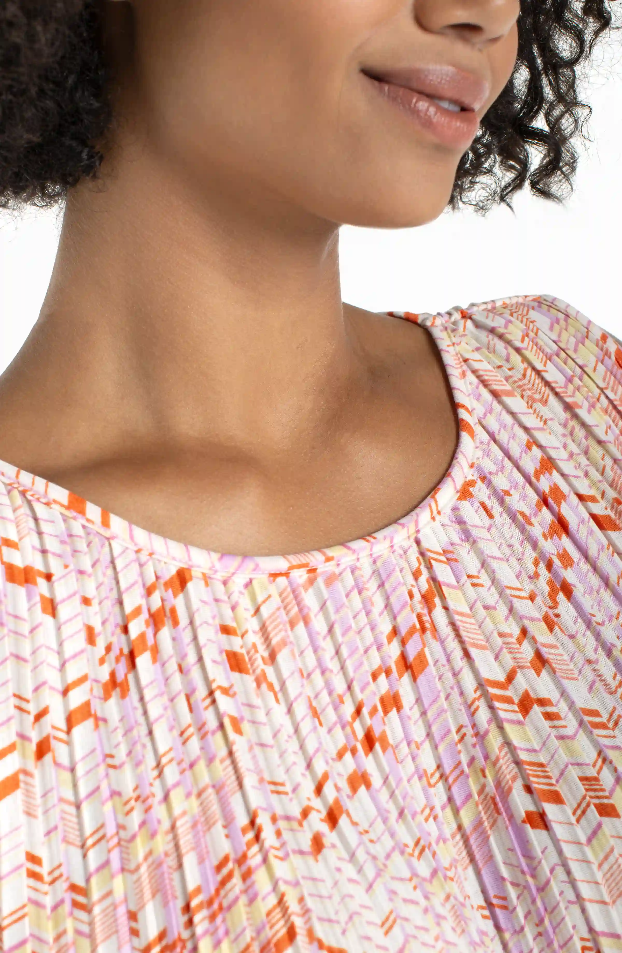 SLEEVELESS ASYMMETRIC HEM KNIT TOP - Image 3