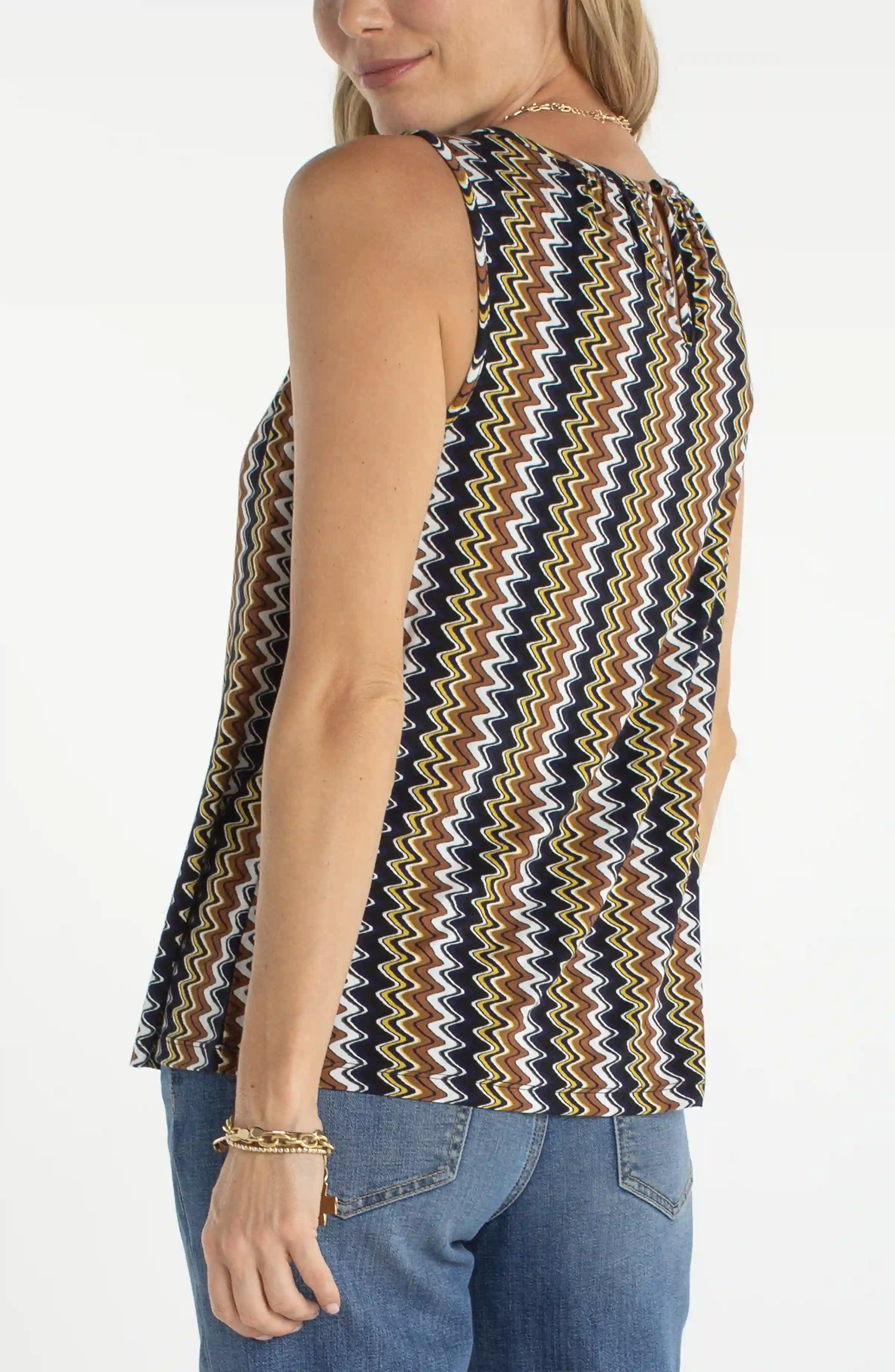 SLEEVELESS KNIT TOP WITH KEYHOLE - Image 3
