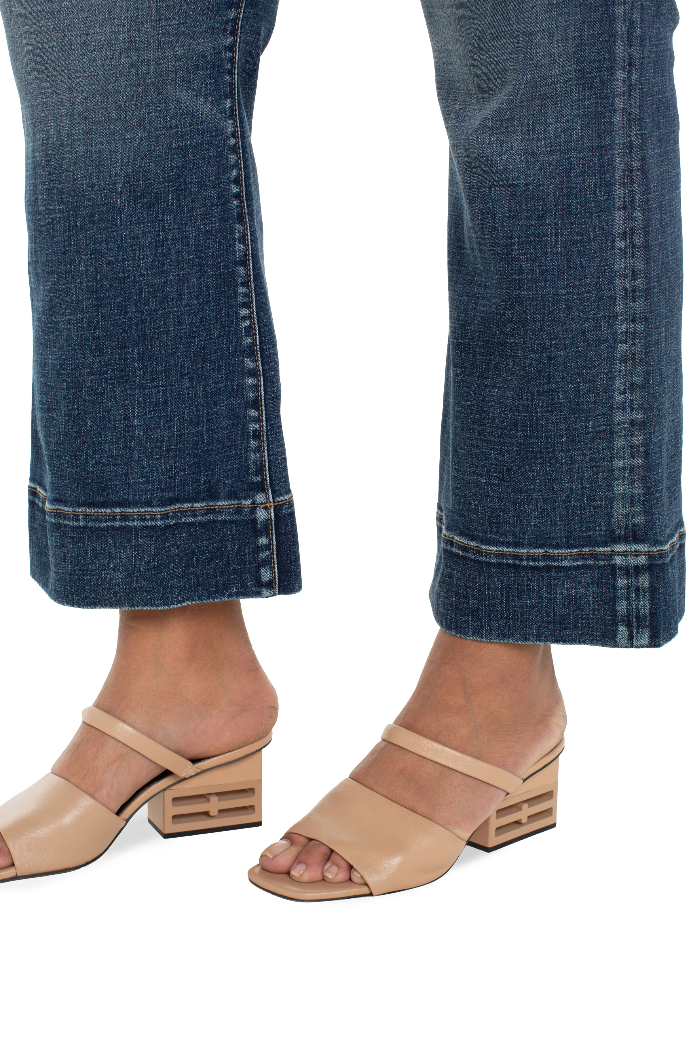 THE GIA GLIDER® WITH WIDE HEM - Image 4