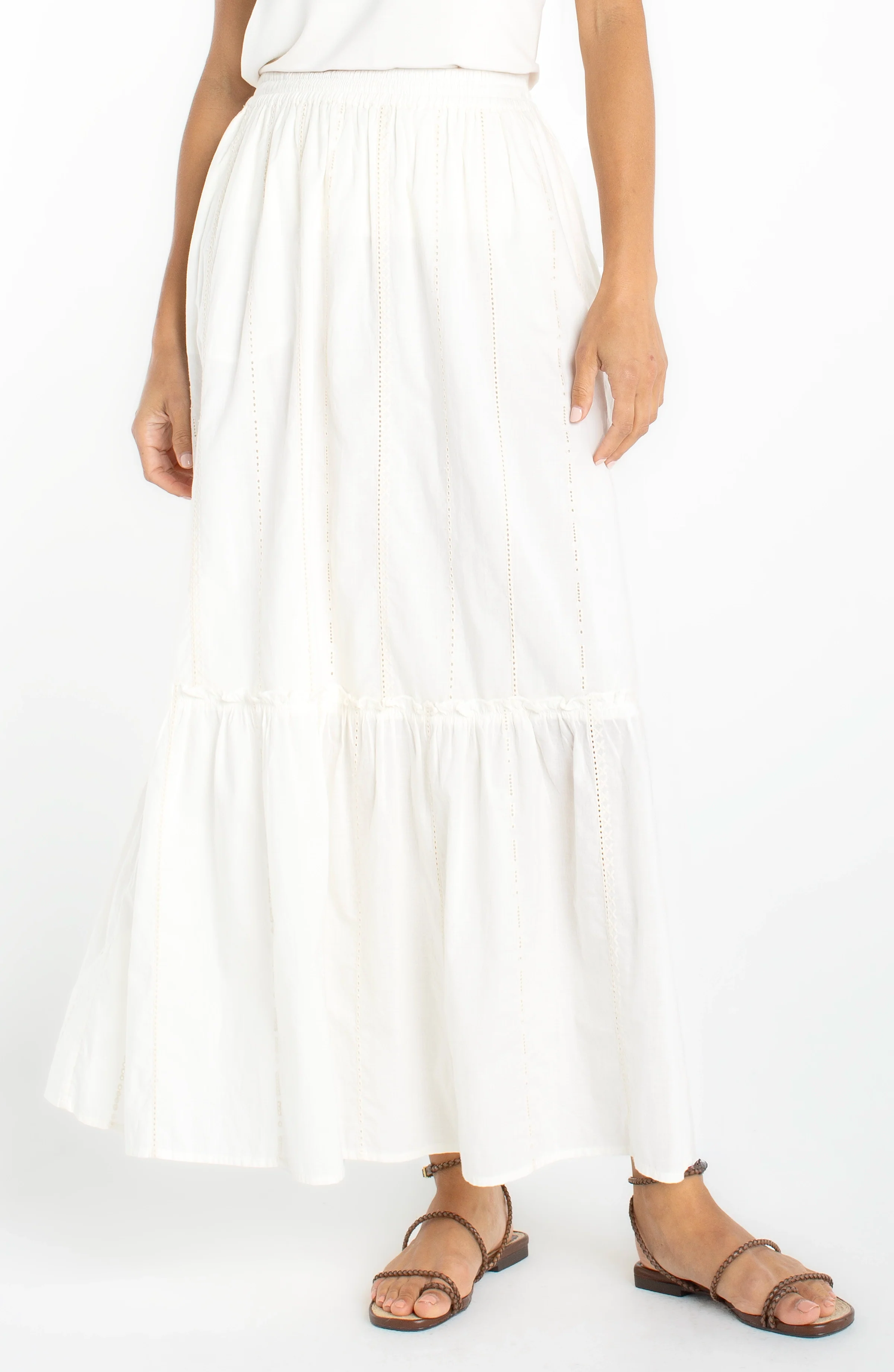 TIERED WOVEN PULL-ON MAXI SKIRT