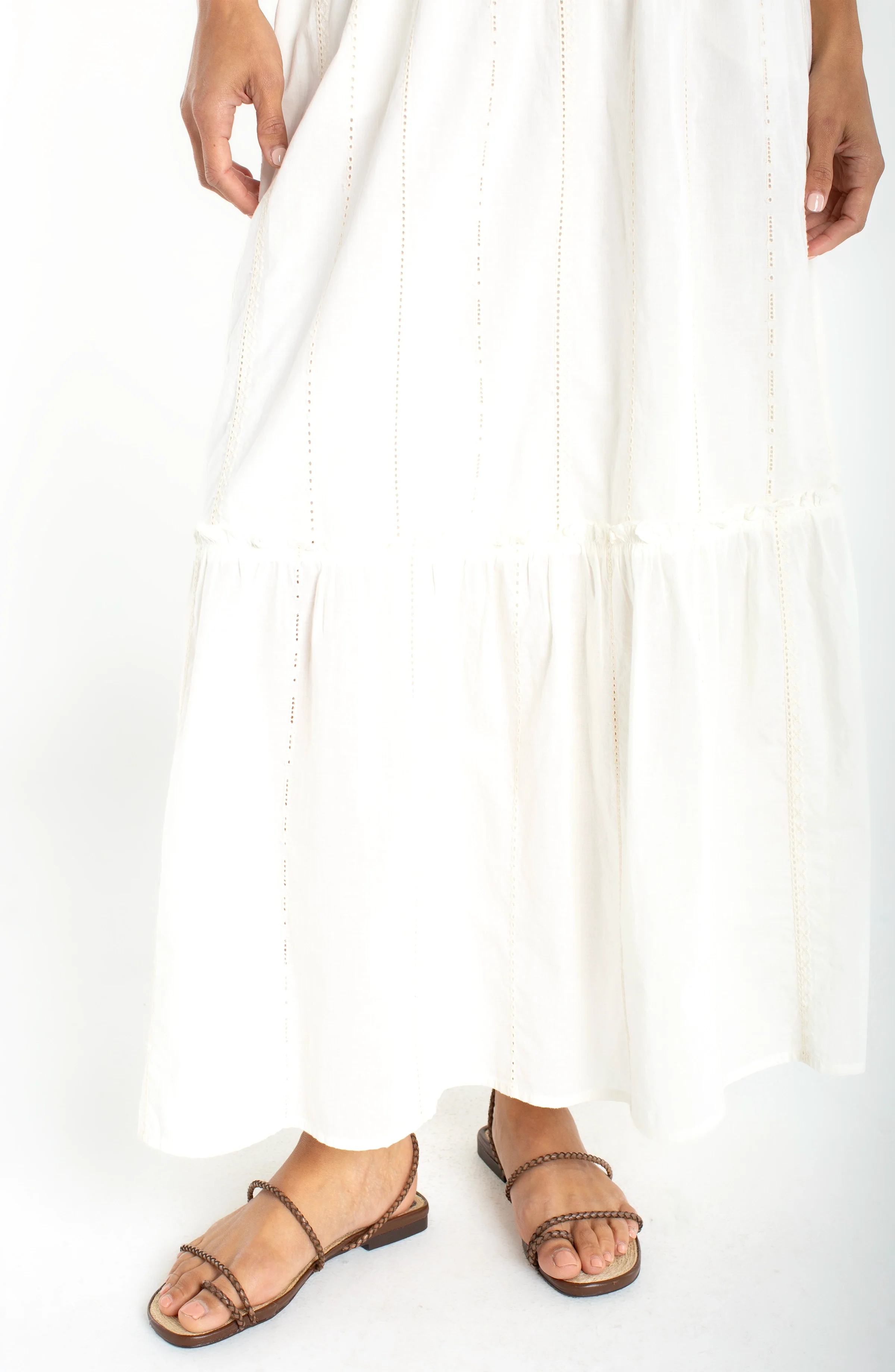 TIERED WOVEN PULL-ON MAXI SKIRT - Image 2
